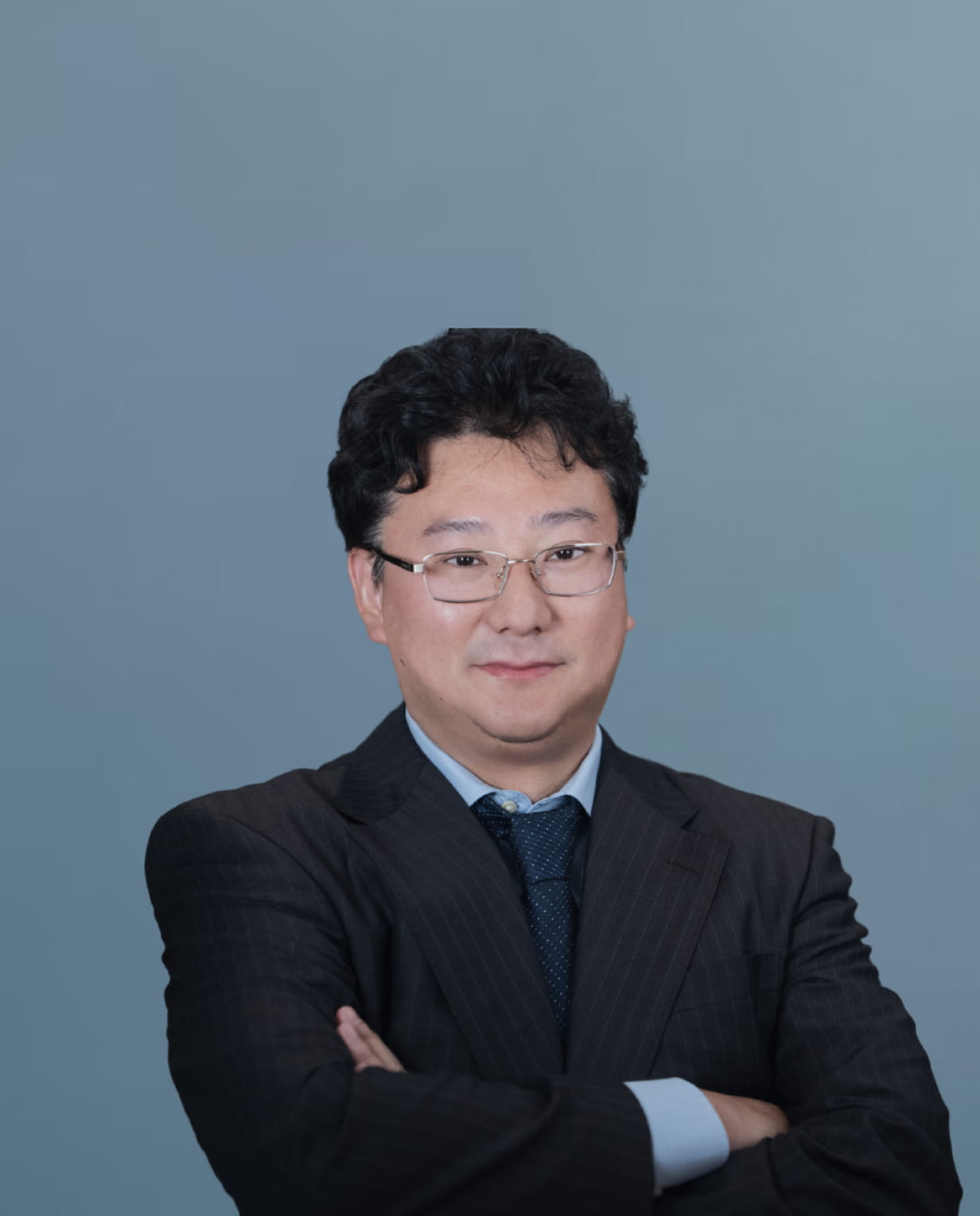 ディレクター Yang Wang